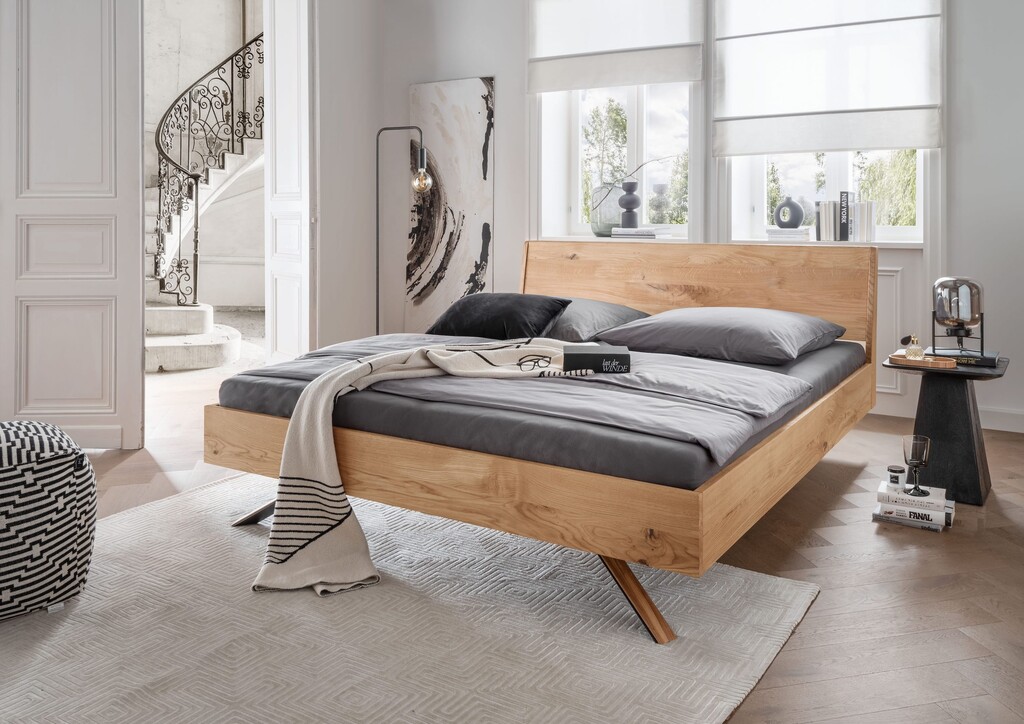 Massivholz Doppelbett Vejle II mit Holzkopfteil Wildeiche Preview Image