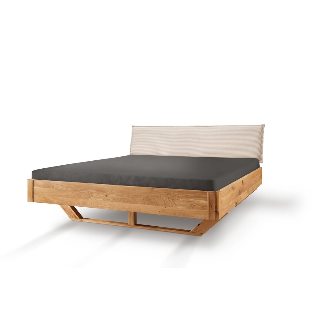 Faaborg 11 Massivholzbett mit Cord-Kopfteil & Holzkufe | TPT