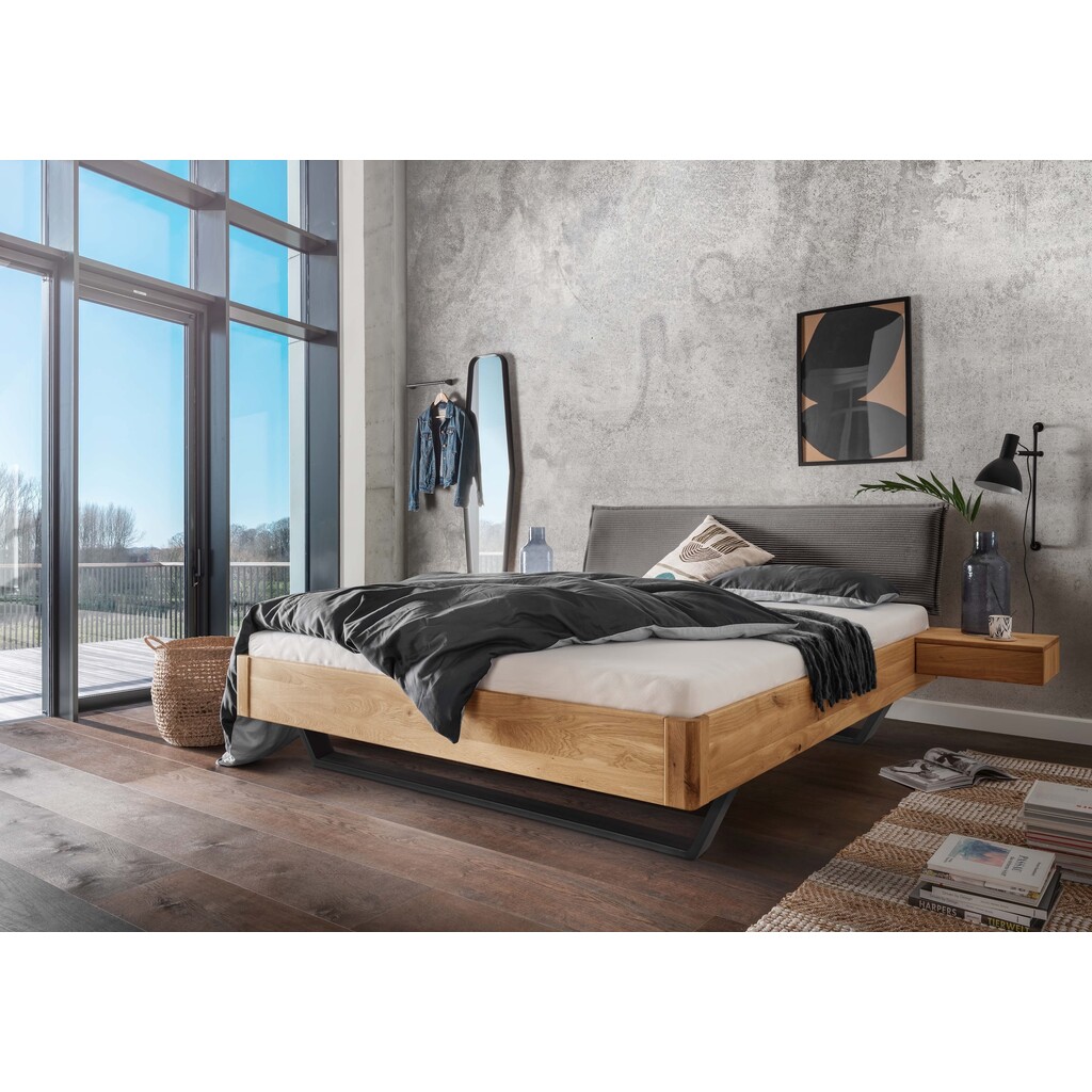 Faaborg Bett 10 aus Wildeiche Massivholz, Stoffkopfteil Cord, Metallkufe Preview Image