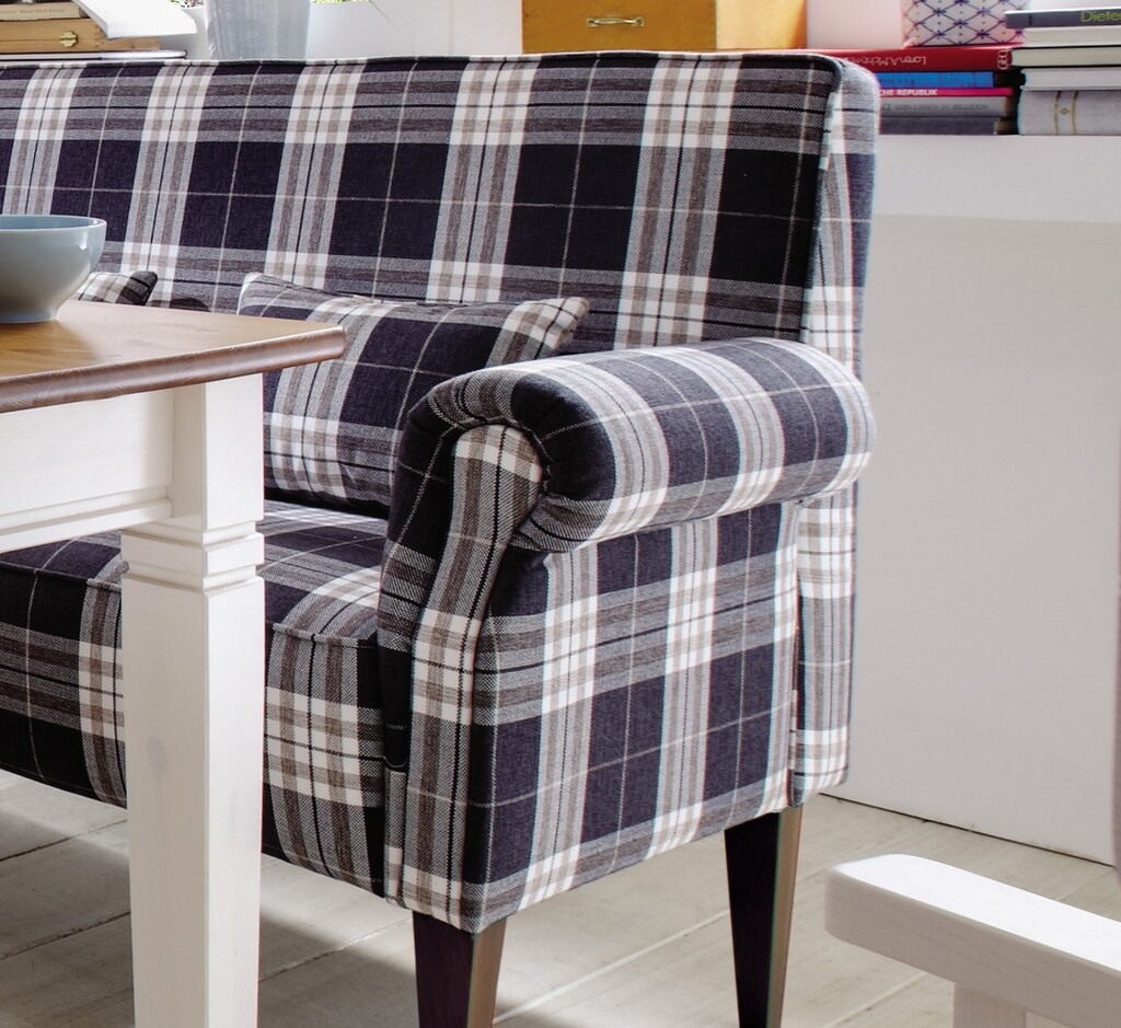 Edmondo Ohrensessel mit Hocker im Landhausstil Karo | Wohnglücklich Bild 6