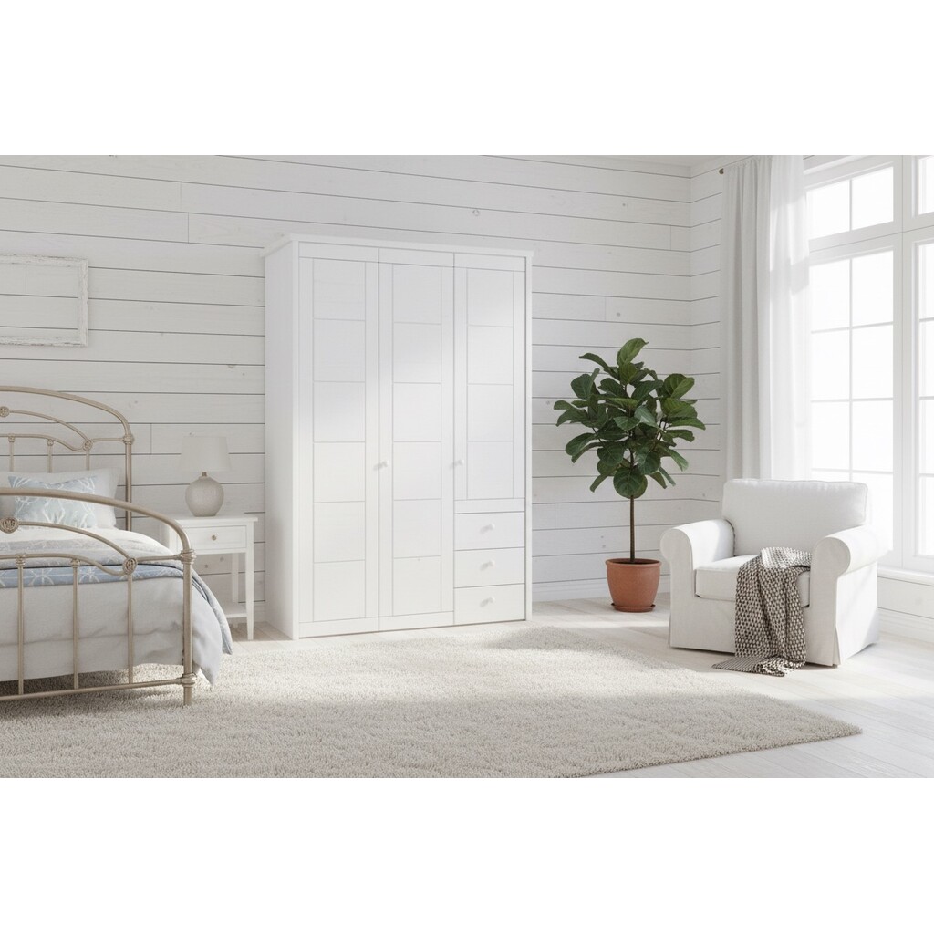 Kleiderschrank Vita mit Kassettenfront 3-türig, Kiefer Massiv Preview Image