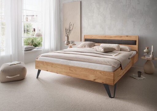 Impressionen zu G&K Massivholz Doppelbett Vejle mit Holzkopfteil und Polster, Bild 2