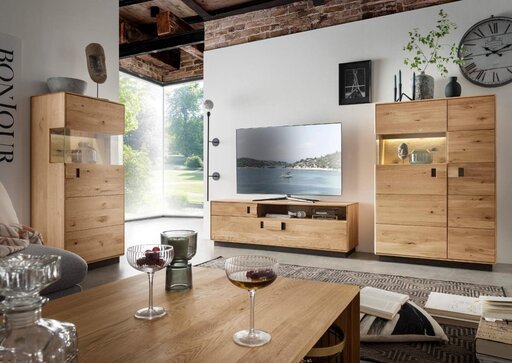 Impressionen zu TPT Vitrine II Arosa aus Wildeiche, Bild 1