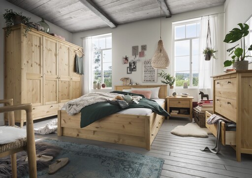 Impressionen zu Wohnglücklich Drehtüren Kleiderschrank Solvita aus massiver Kiefer, Bild 2