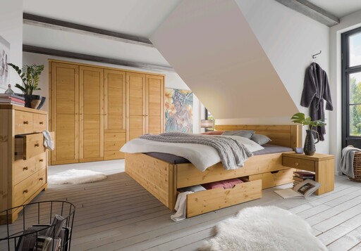 Impressionen zu Wohnglücklich Kleiderschrank mit Kassettenfront und Schubladen Vita, 5-türig, Bild 3