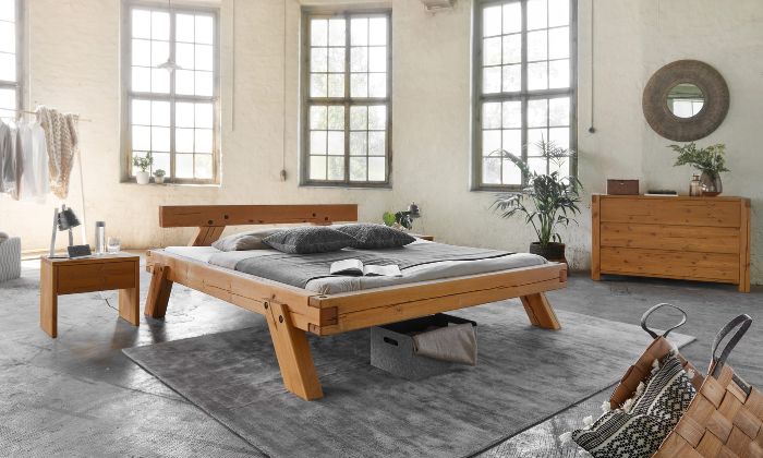 Schlafzimmer Apenrade Massivholz, Balkenbett